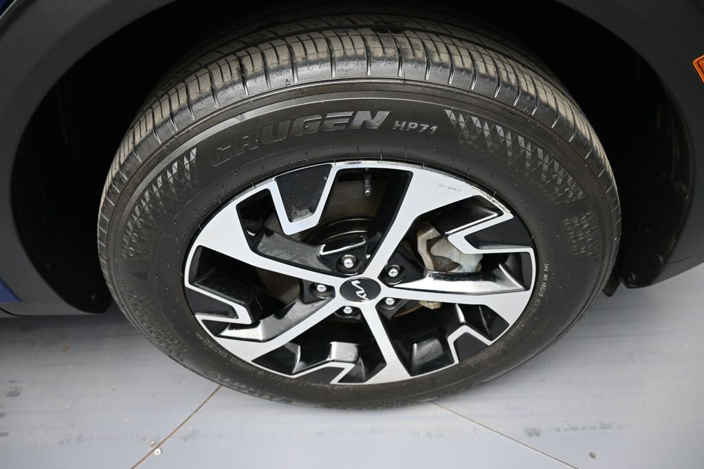 Certified 2024 Kia Sportage EX AWD/4WD image 13
