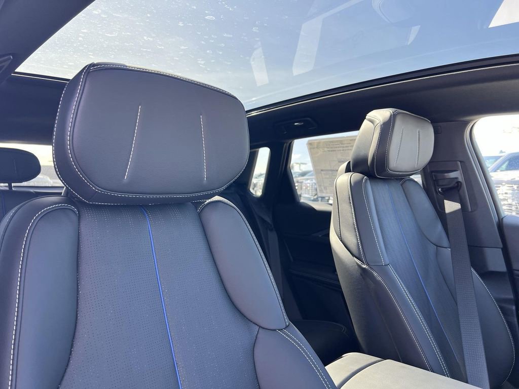 New 2026 Cadillac Lyriq Sport image 35