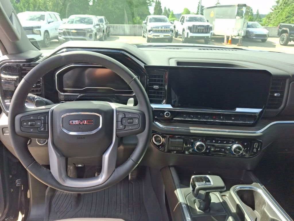 Certified 2024 GMC Sierra 1500 SLT w/ SLT Premium Plus Package AWD/4WD image 17