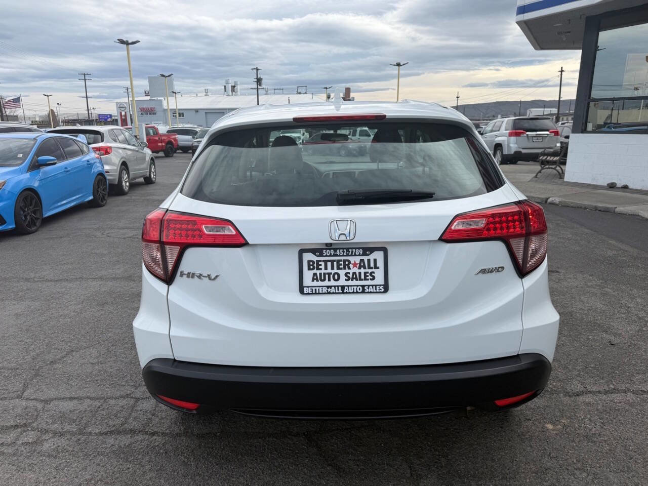 Used 2018 Honda HR-V LX image 6