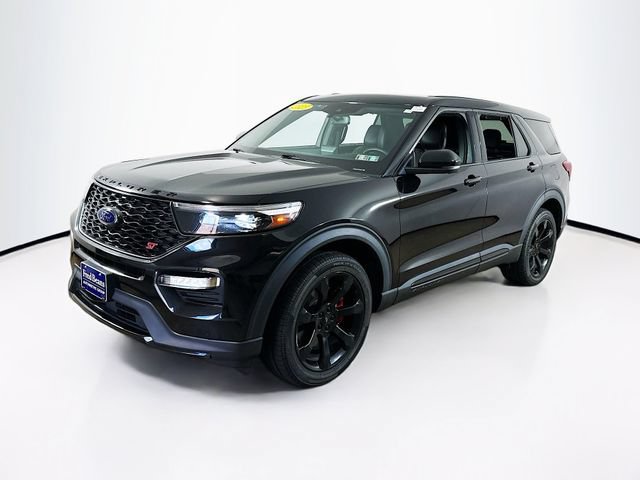 Certified 2023 Ford Explorer ST w/ Equipment Group 401A AWD/4WD image 3