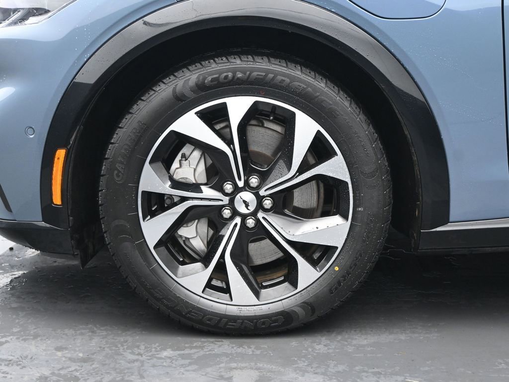 Used 2023 Ford Mustang Mach-E Premium image 27