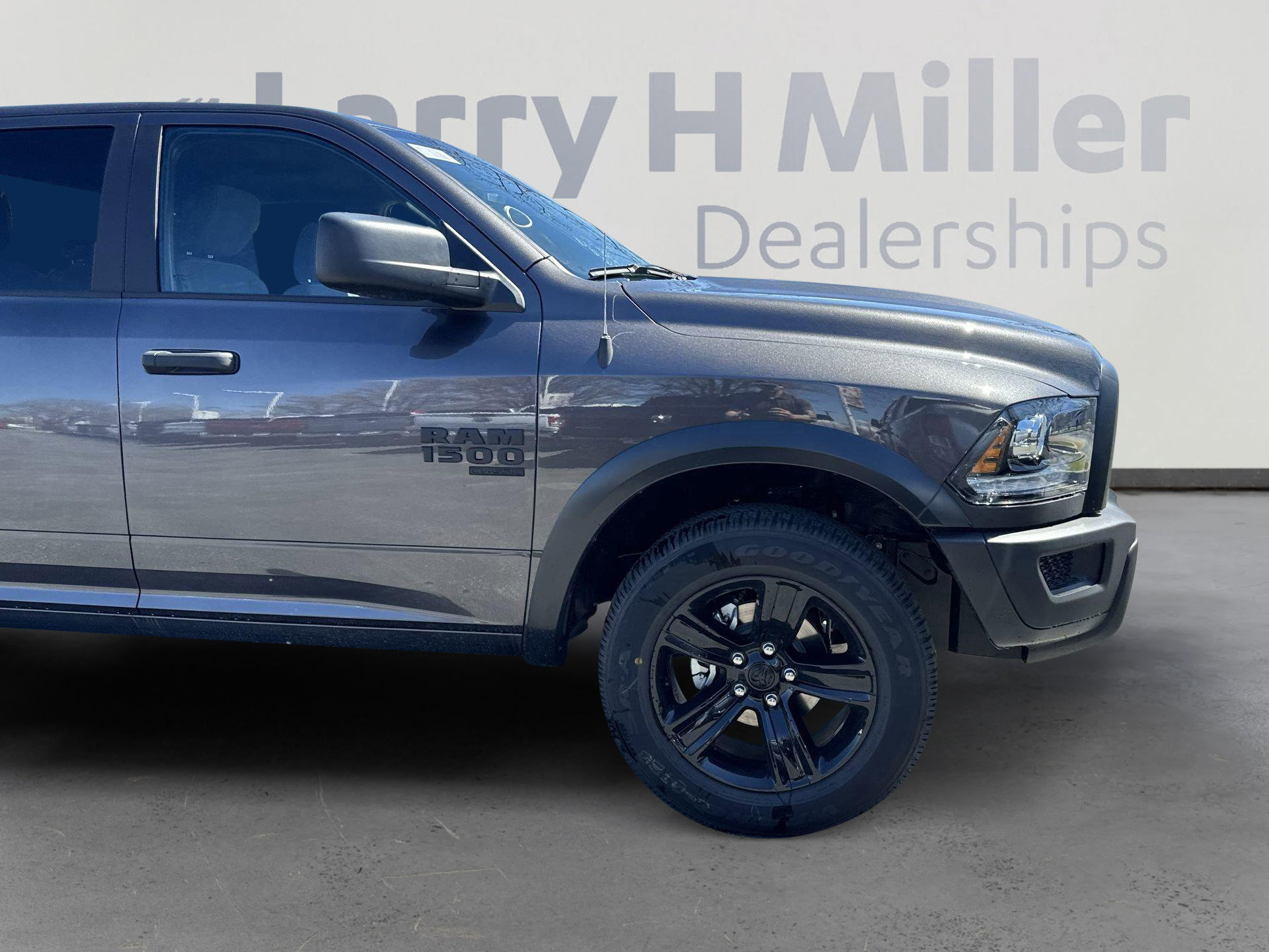 New 2024 RAM 1500 Classic Warlock w/ Electronics Group image 15