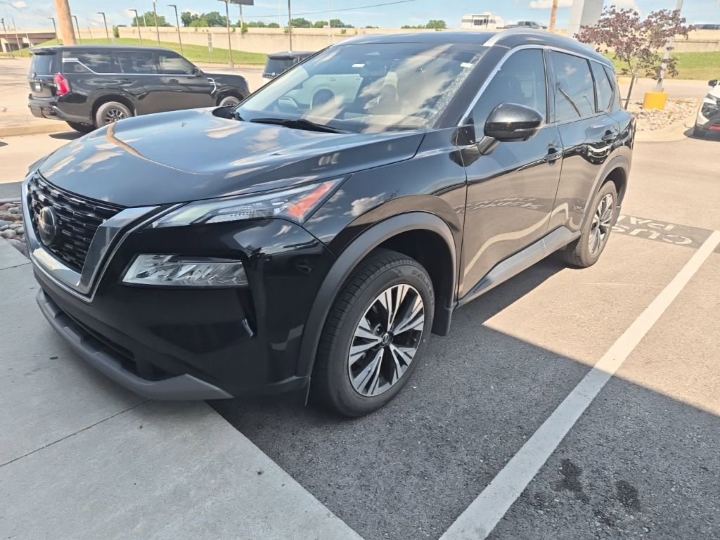 Used 2021 Nissan Rogue SV w/ Premium Package AWD/4WD image 1