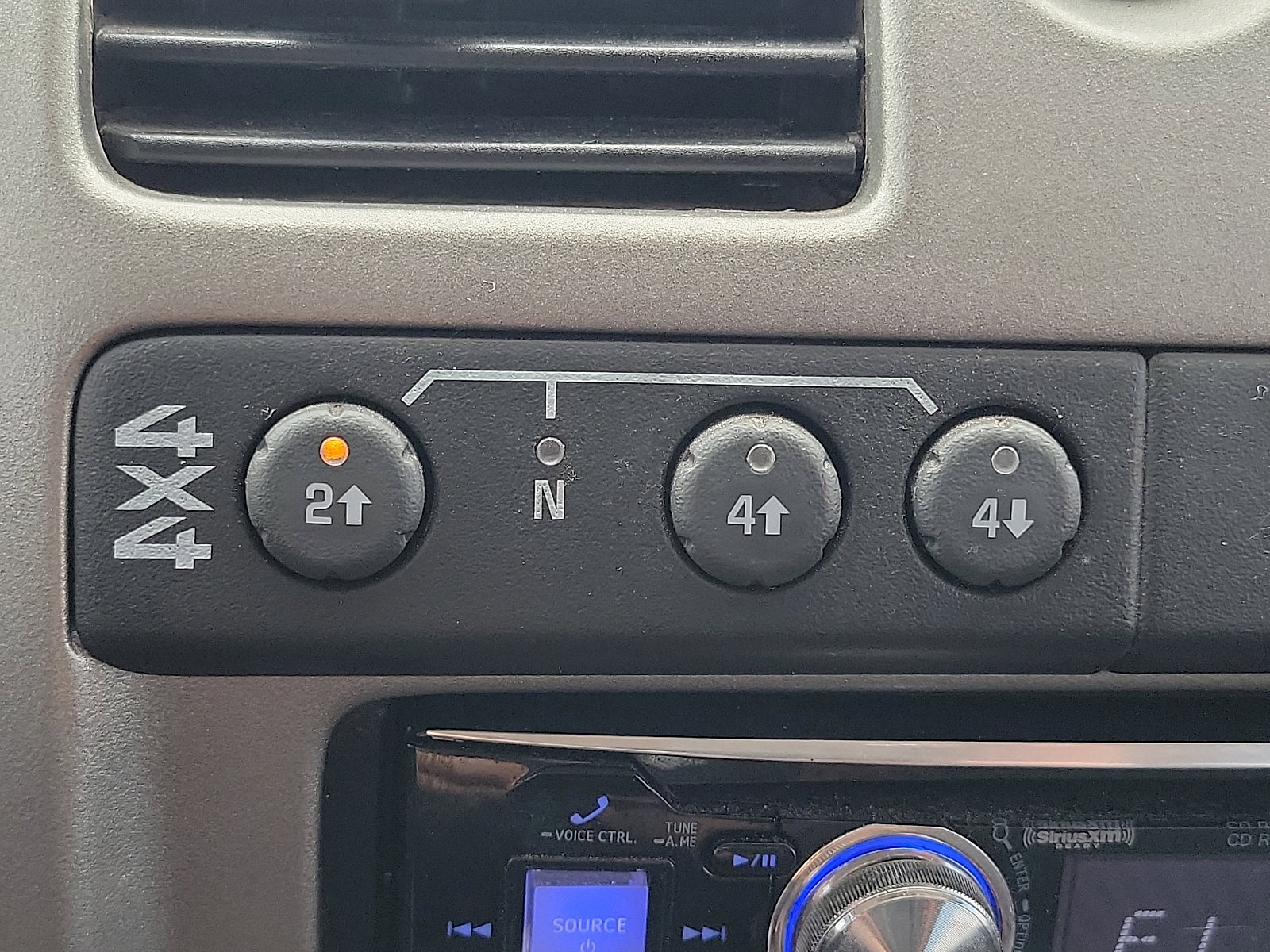 Used 2012 Chevrolet Colorado LT AWD/4WD image 15