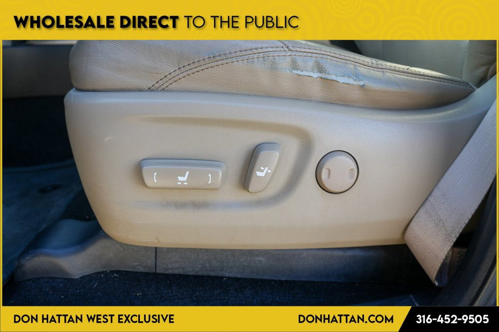 Used 2016 Toyota 4Runner Limited image 19