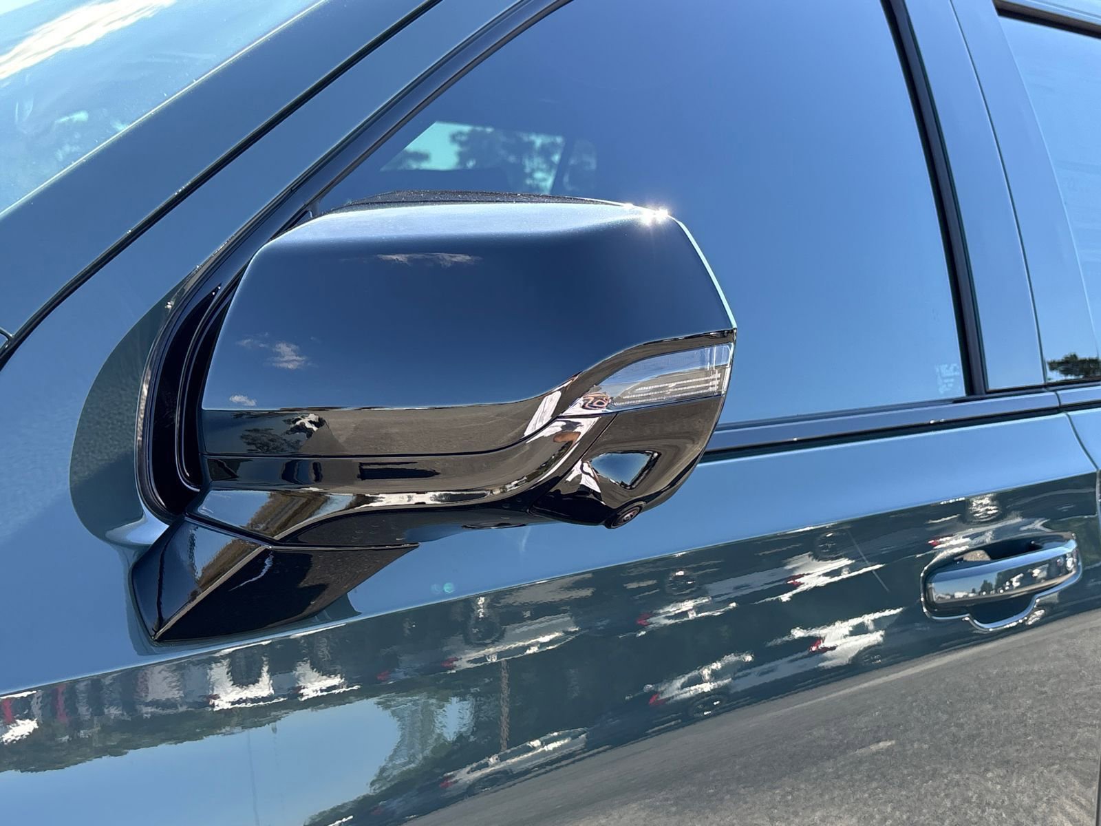 New 2026 GMC Yukon AT4 image 40
