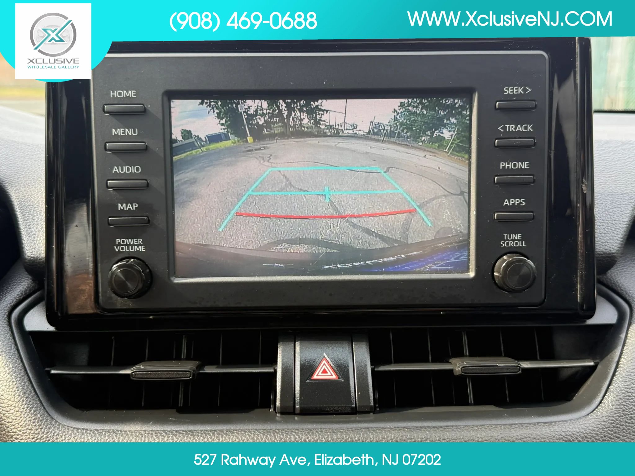 Used 2019 Toyota RAV4 XLE FWD image 17