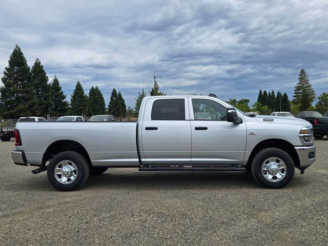 New 2026 RAM 3500 Tradesman AWD/4WD image 7