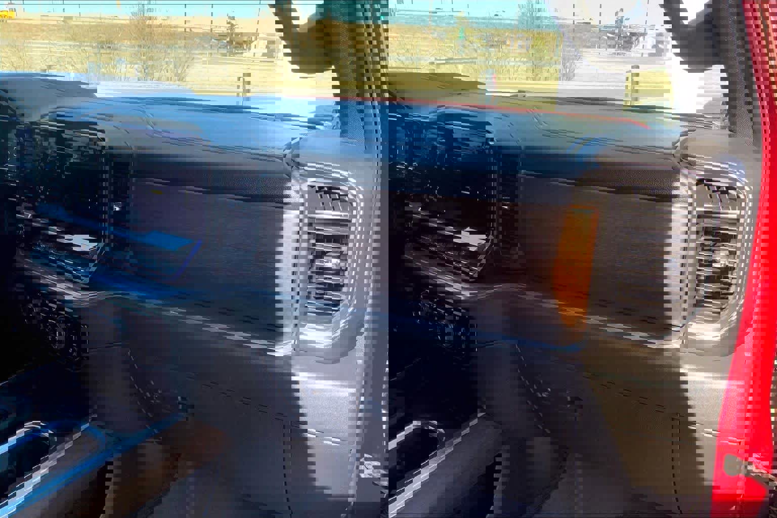 Certified 2023 Chevrolet Silverado 1500 High Country w/ High Country Premium Package image 17