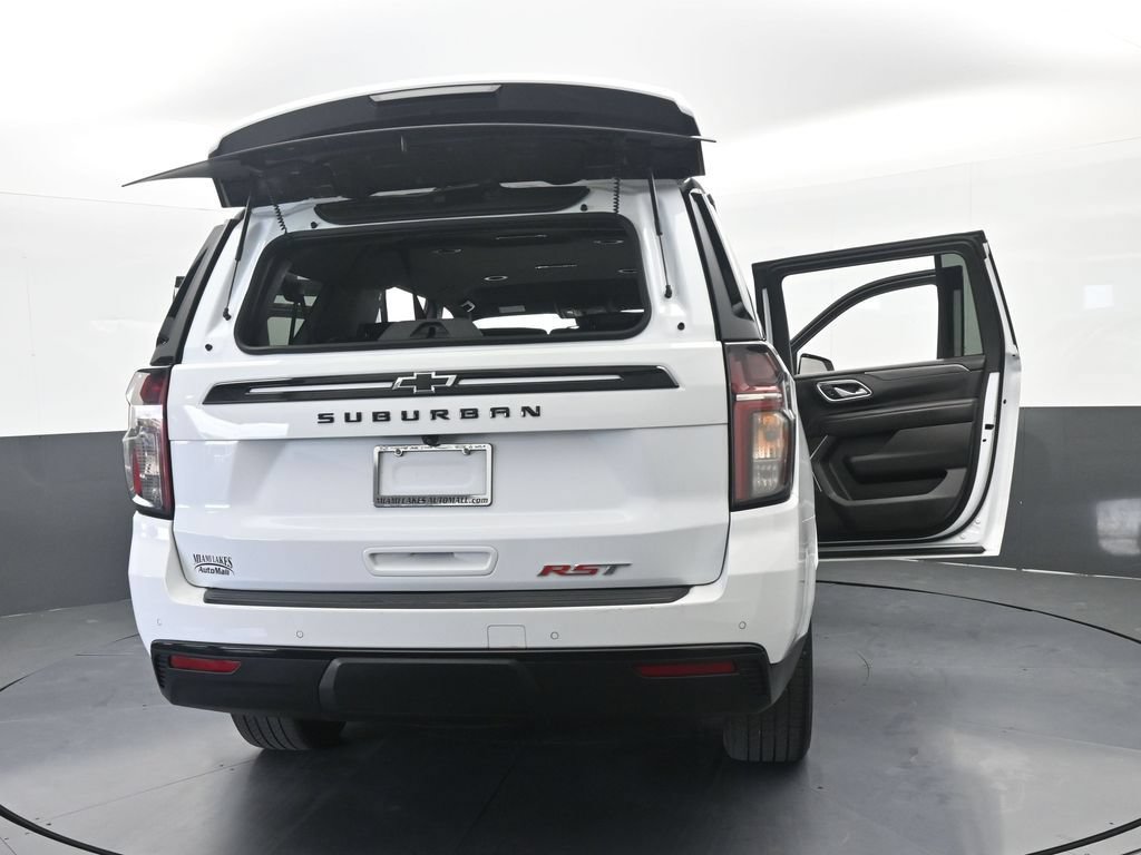 Used 2024 Chevrolet Suburban RST RWD image 80