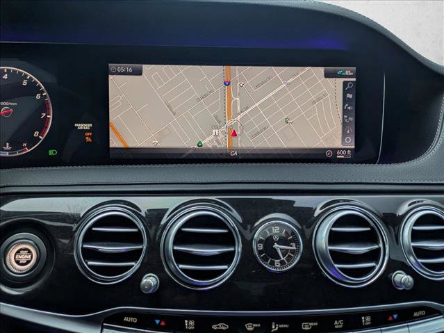 Used 2020 Mercedes-Benz S 560 Sedan image 13