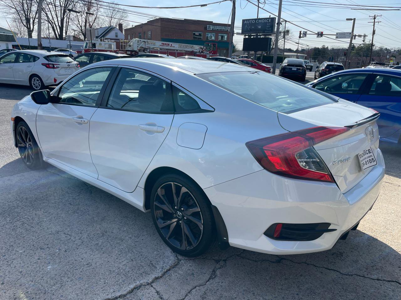 Used 2020 Honda Civic Sport image 8