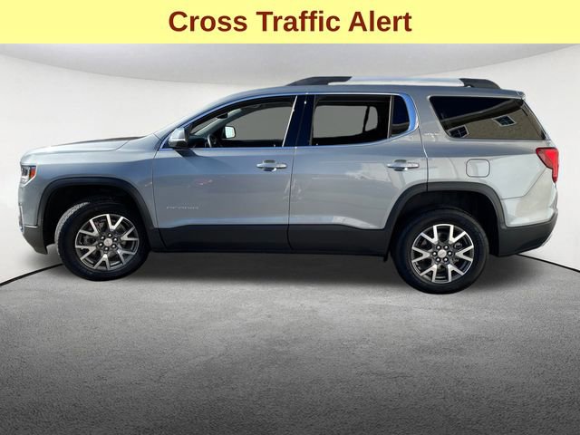 Used 2023 GMC Acadia SLE w/ Driver Convenience Package image 6