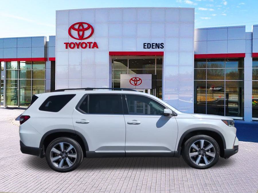 Used 2024 Honda Pilot Elite image 2