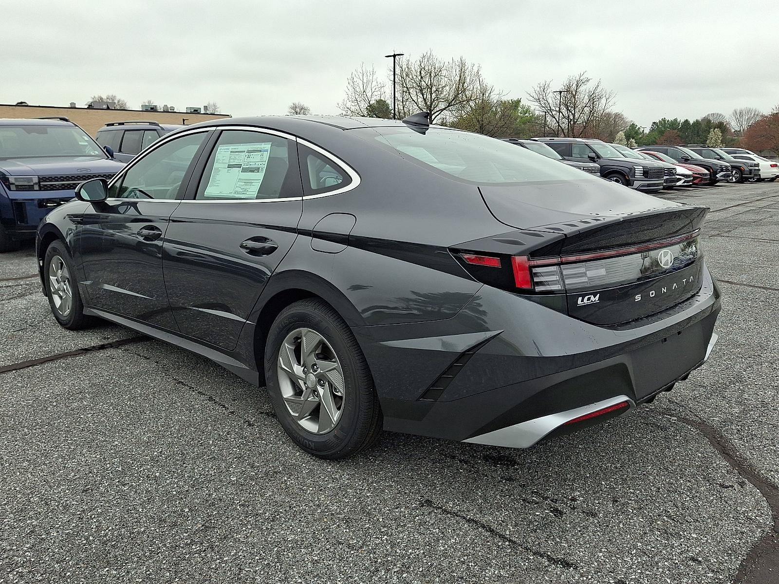 New 2026 Hyundai Sonata SE FWD image 4