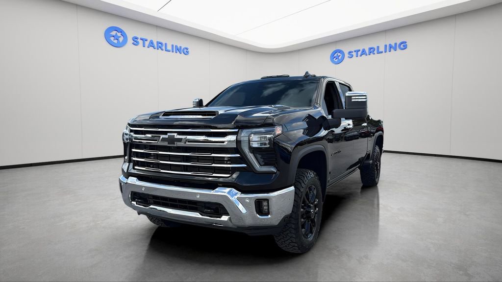 Certified 2025 Chevrolet Silverado 2500 LTZ w/ LTZ Premium Package image 32
