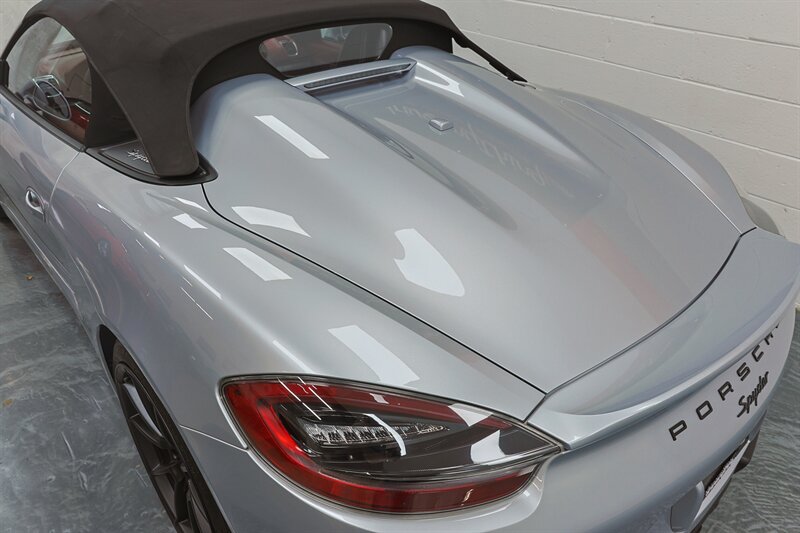 Used 2016 Porsche Boxster Spyder RWD image 46