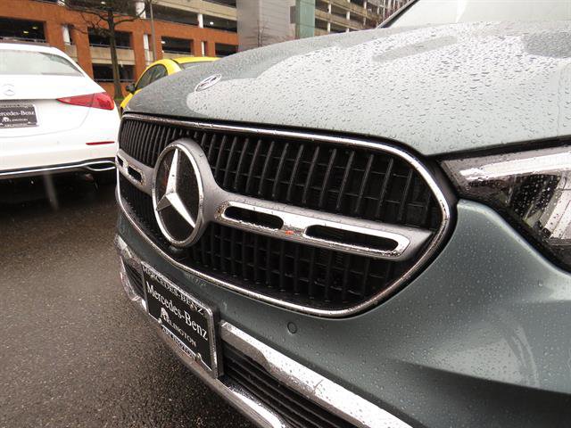 Used 2026 Mercedes-Benz GLC 300 4MATIC image 5
