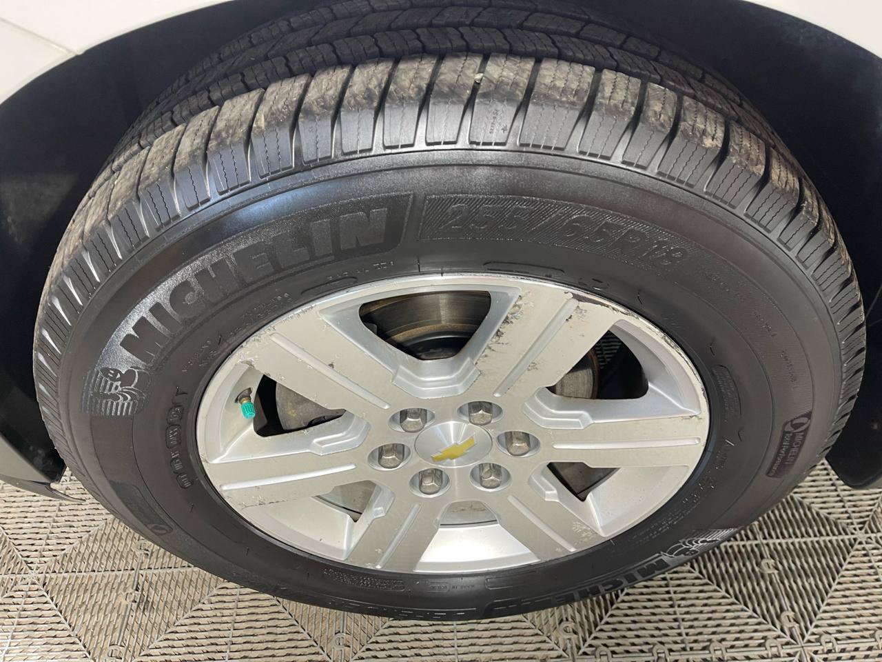 Used 2011 Chevrolet Traverse LT AWD/4WD image 27