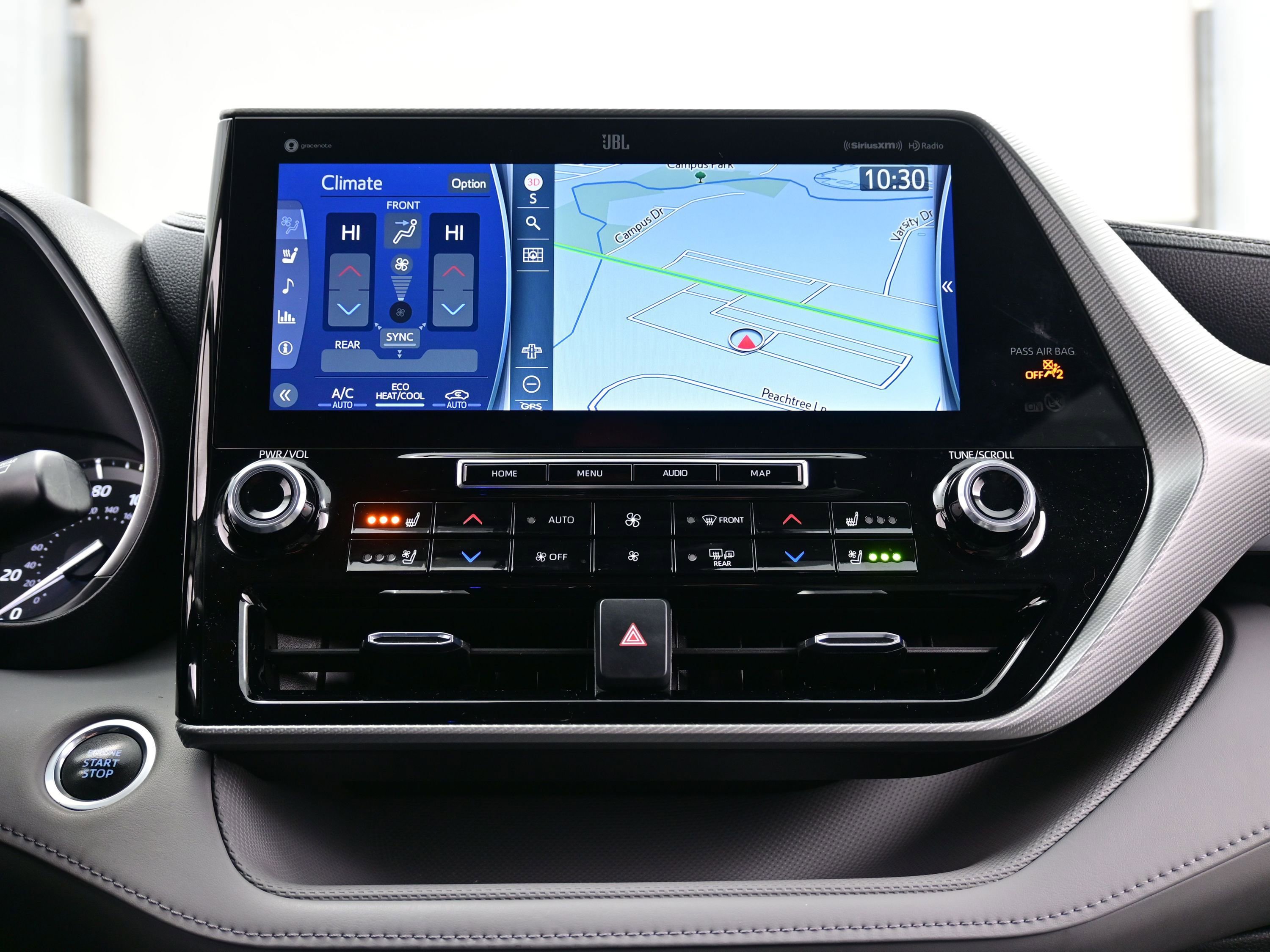 Used 2021 Toyota Highlander Platinum AWD/4WD image 22