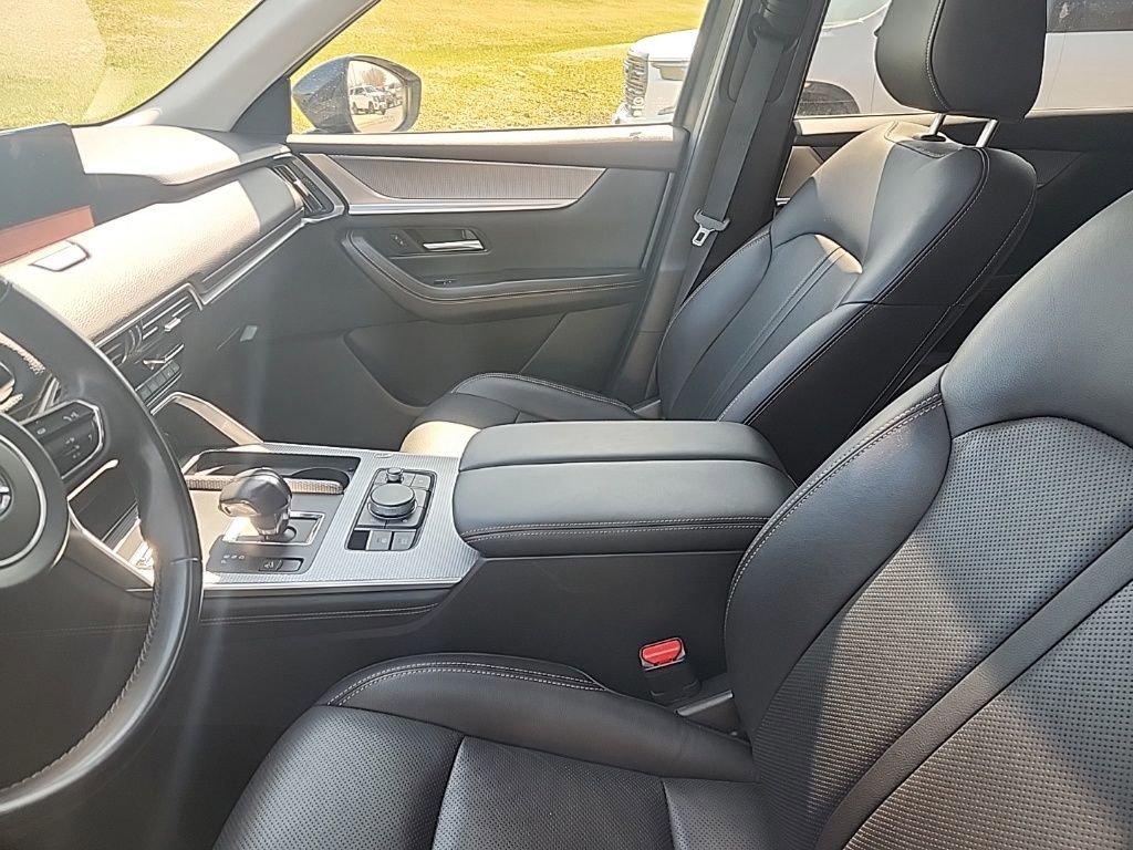 Used 2025 MAZDA CX-90 3.3 Turbo w/ Preferred Package image 11