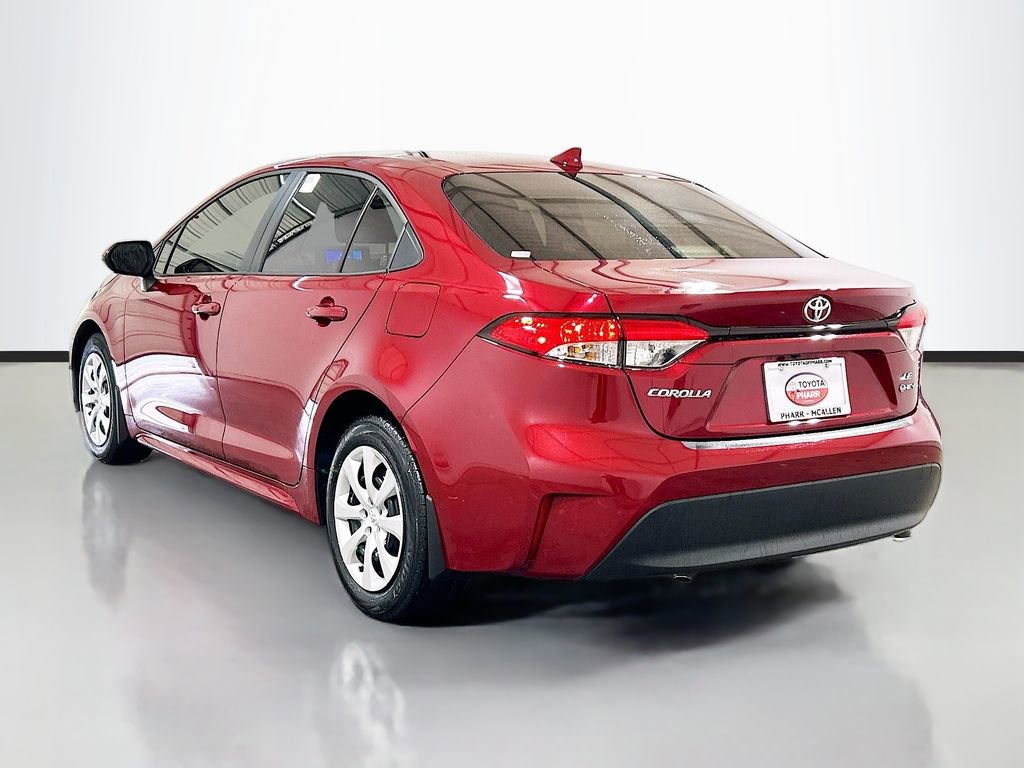 Used 2026 Toyota Corolla LE image 6
