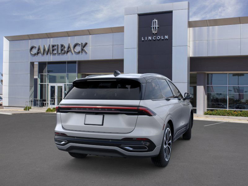 New 2026 Lincoln Nautilus Reserve image 8