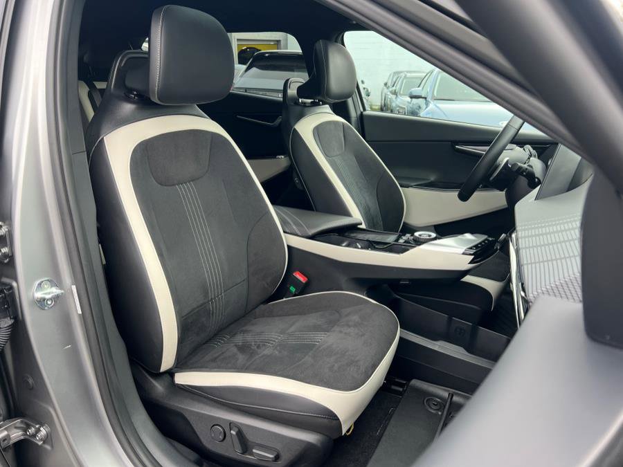 Used 2023 Kia EV6 GT-Line w/ GT-Line Suede Seat Package image 37