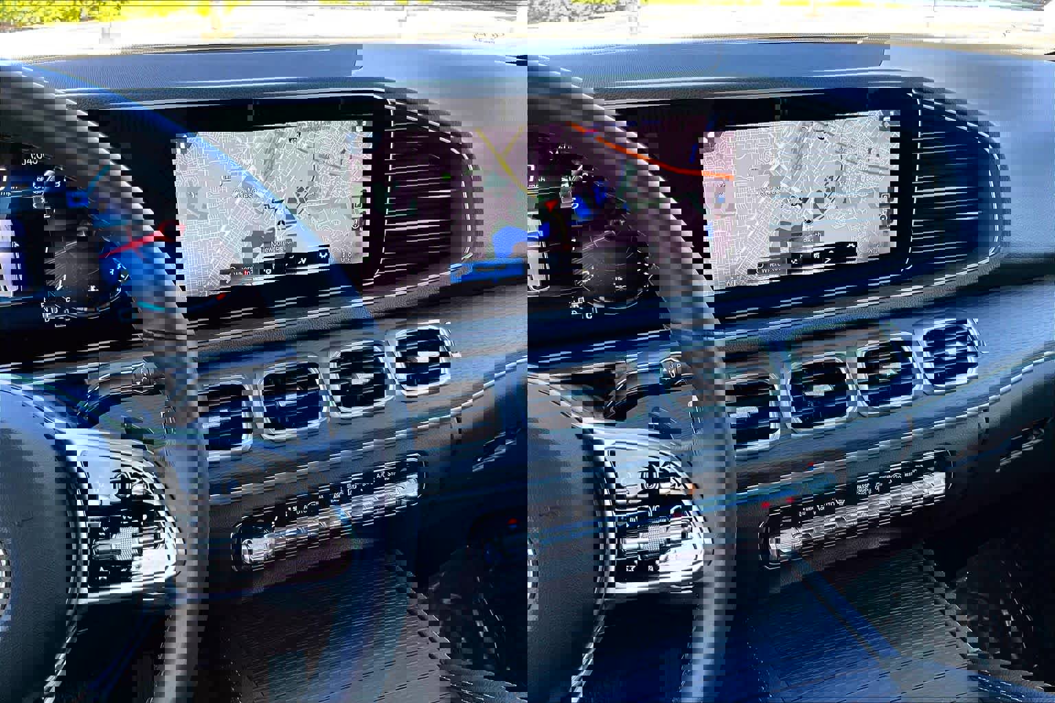 Used 2023 Mercedes-Benz GLE 350 4MATIC image 6