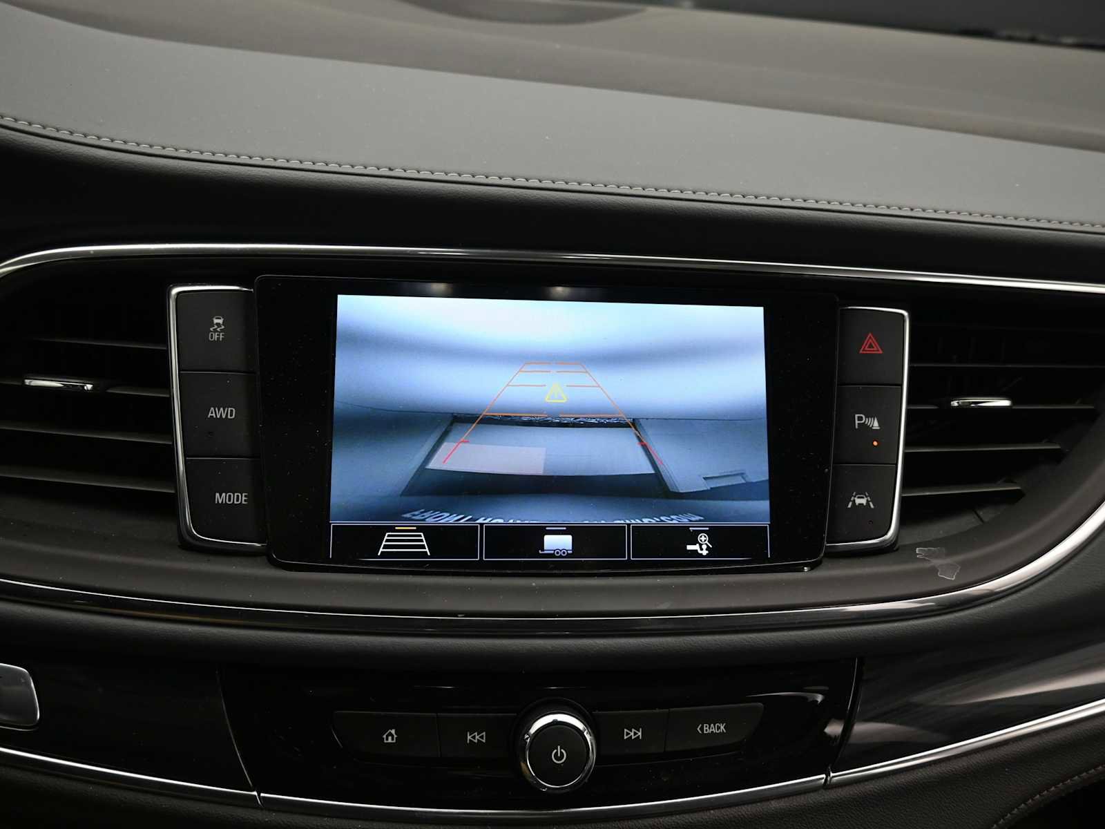 Used 2020 Buick Enclave Premium w/ Sun and Sites Package image 19