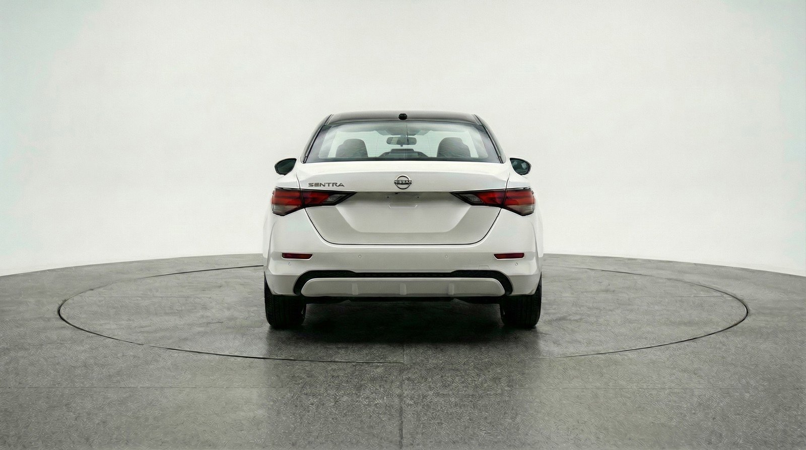 Used 2025 Nissan Sentra SV image 7