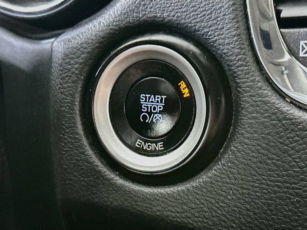 Used 2016 Dodge Durango Citadel w/ Technology Group AWD/4WD image 27