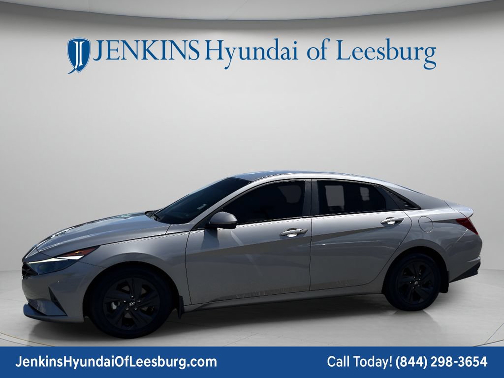 Used 2021 Hyundai Elantra SEL w/ Convenience Package FWD image 10