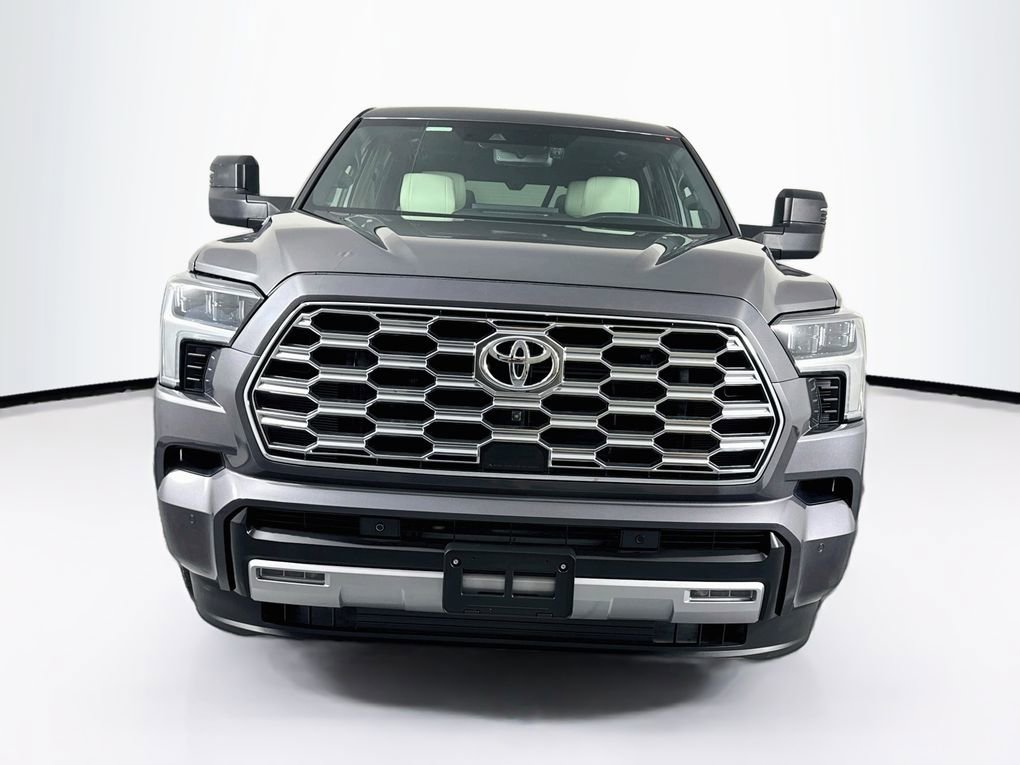 Used 2025 Toyota Sequoia Capstone AWD/4WD image 2