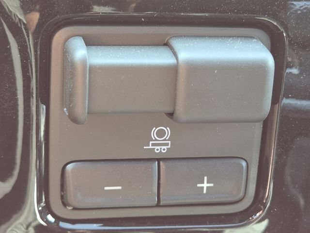 New 2026 GMC Sierra 1500 Elevation w/ Elevation Premium Package AWD/4WD image 34