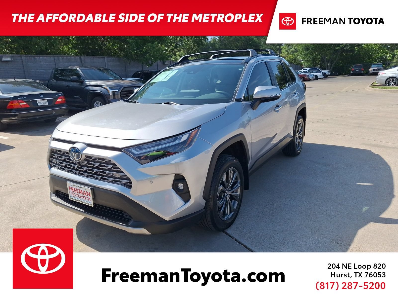 Used 2023 Toyota RAV4 Limited AWD/4WD image 1