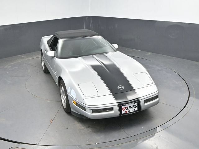 Used 1996 Chevrolet Corvette Convertible RWD image 22