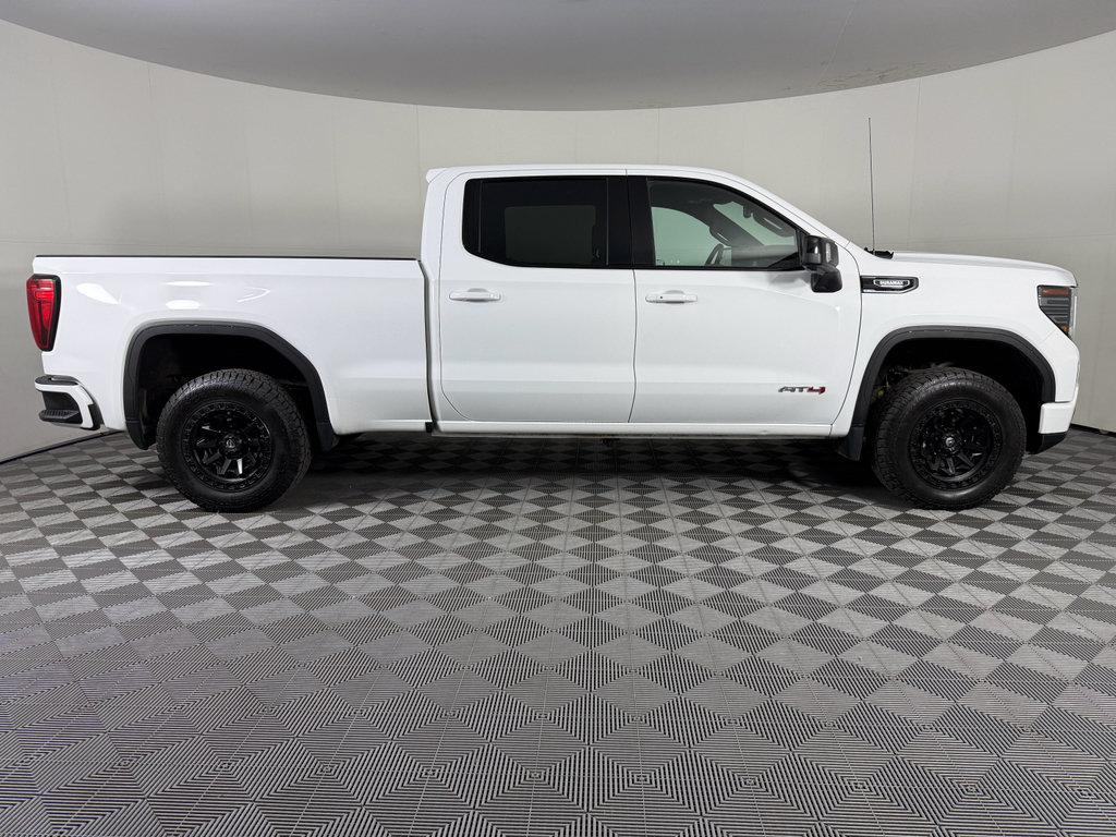 Used 2022 GMC Sierra 1500 AT4 w/ AT4 Preferred Package AWD/4WD image 15