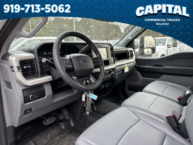 New 2026 Ford F250 XL w/ XL Chrome Package image 19