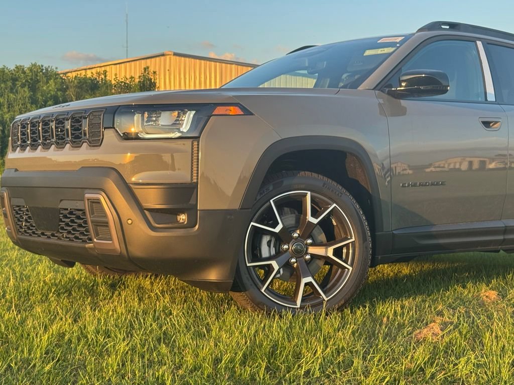New 2026 Jeep Cherokee Overland AWD/4WD image 2