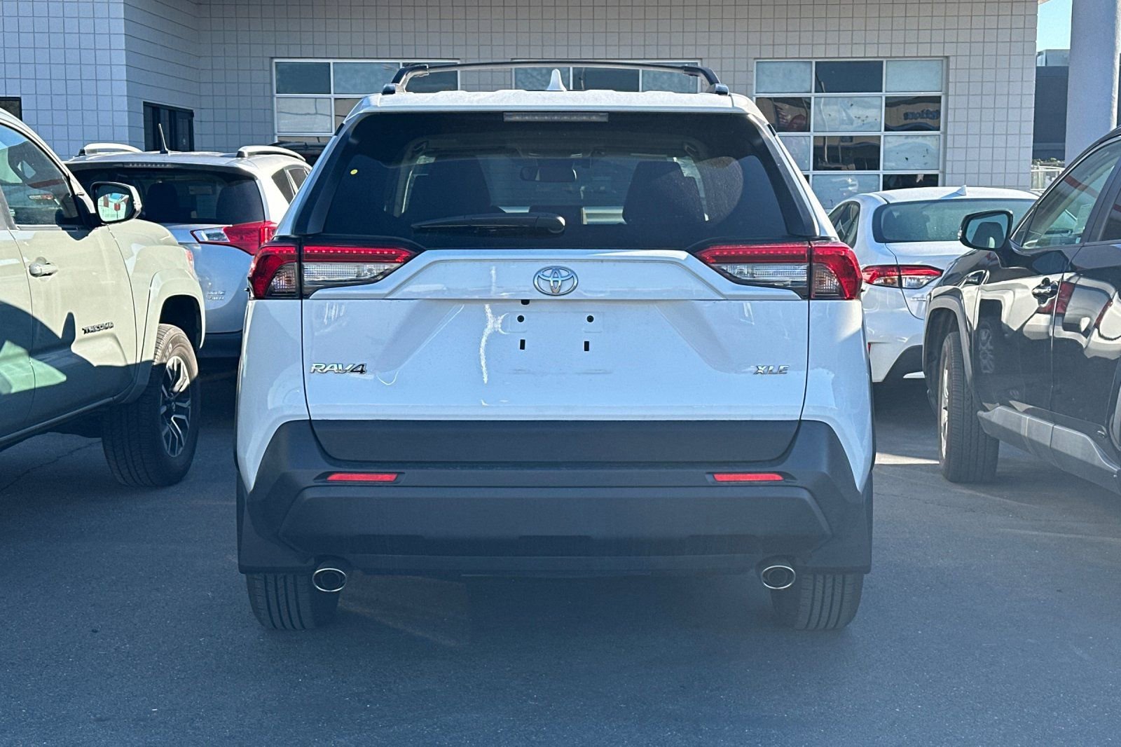 Certified 2022 Toyota RAV4 XLE w/ Convenience Package image 5