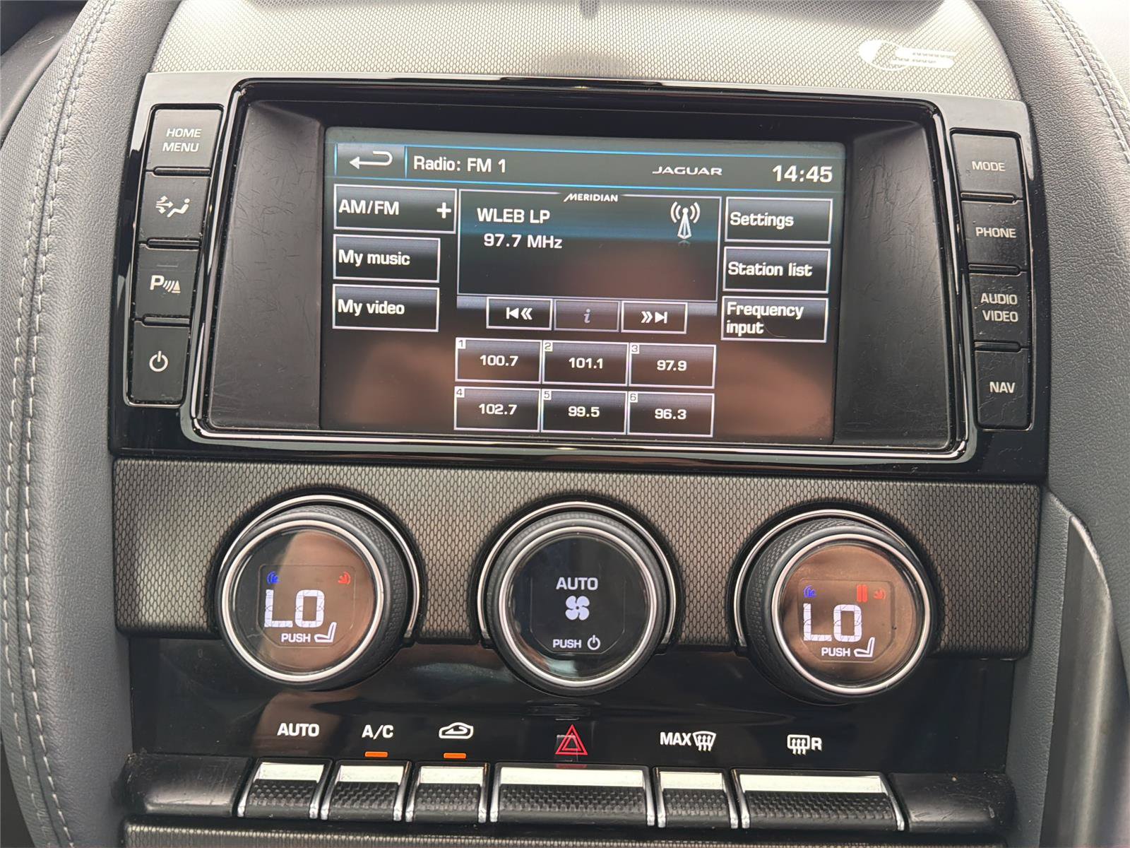 Used 2015 Jaguar F-TYPE S RWD image 18