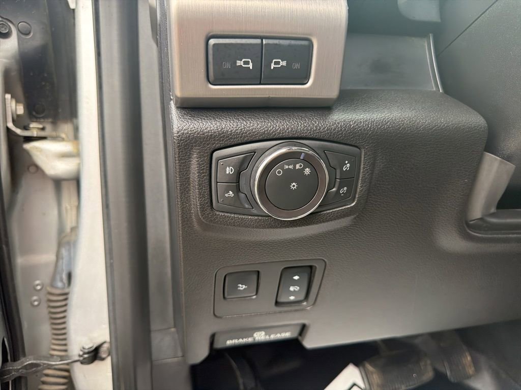 Used 2017 Ford F250 Platinum w/ Platinum Ultimate Package image 17