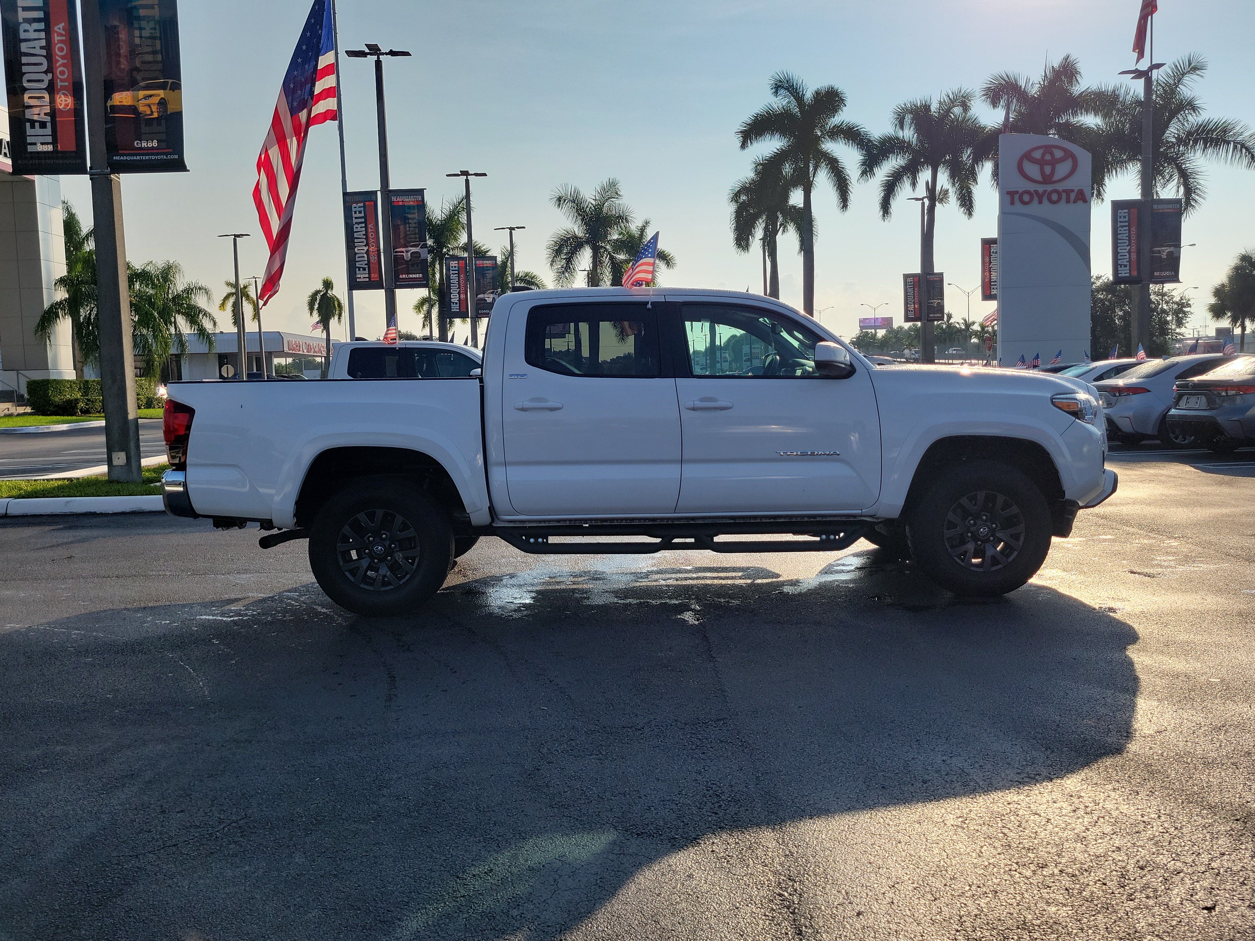 Used 2023 Toyota Tacoma SR5 RWD image 13