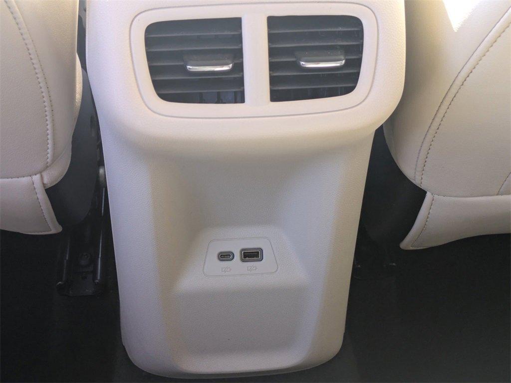 Used 2023 Buick Envision Preferred image 15
