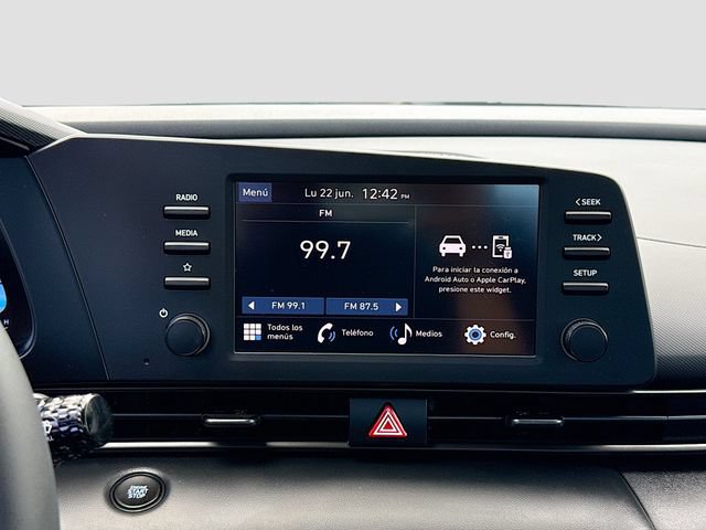 Certified 2025 Hyundai Elantra Sport FWD image 14