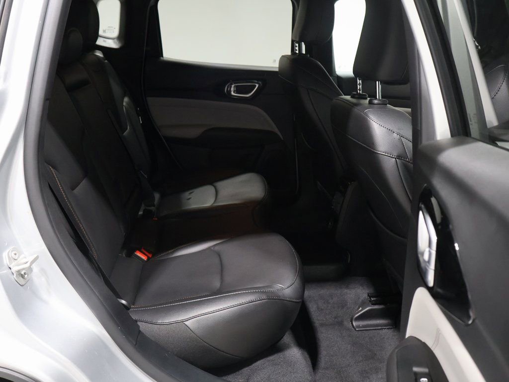 Certified 2024 Jeep Compass Limited image 23