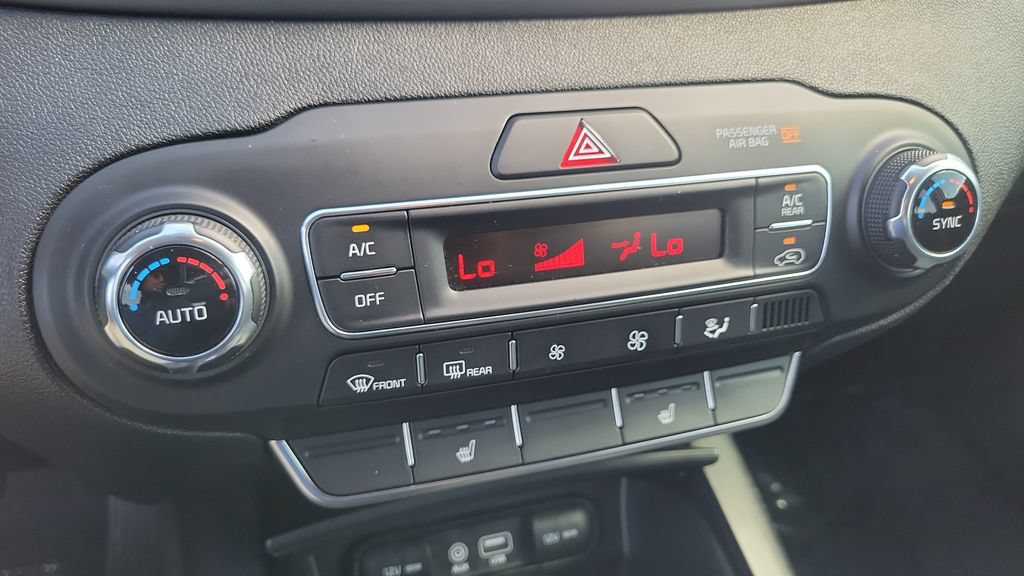 Used 2019 Kia Sorento S FWD image 15