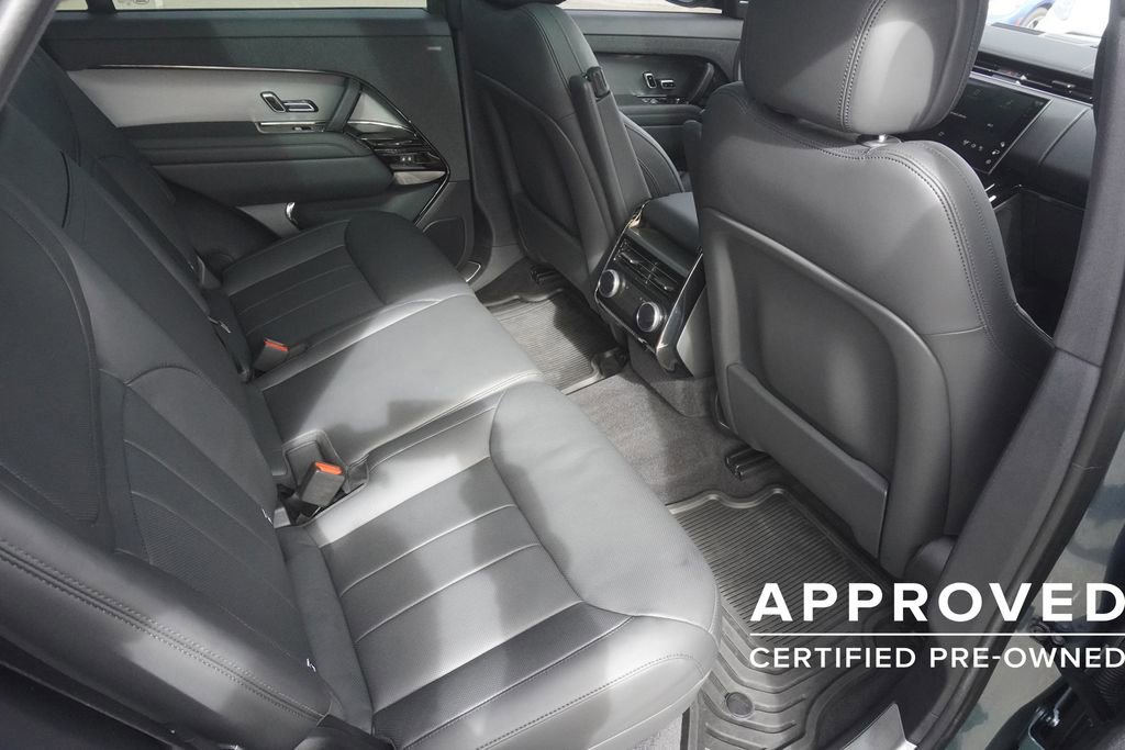 Used 2023 Land Rover Range Rover Sport SE Dynamic image 26